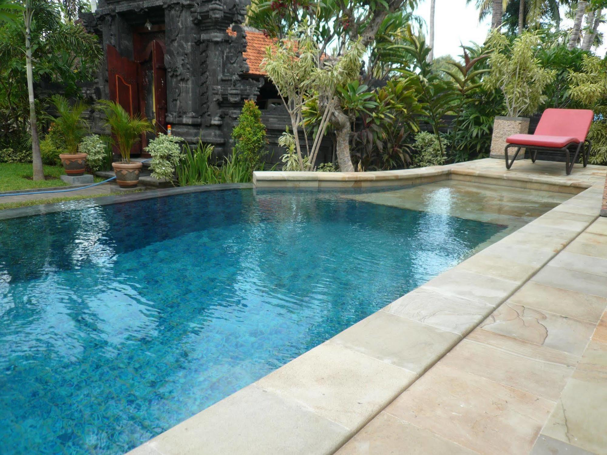 Di Abian Villas Amed  Exterior photo